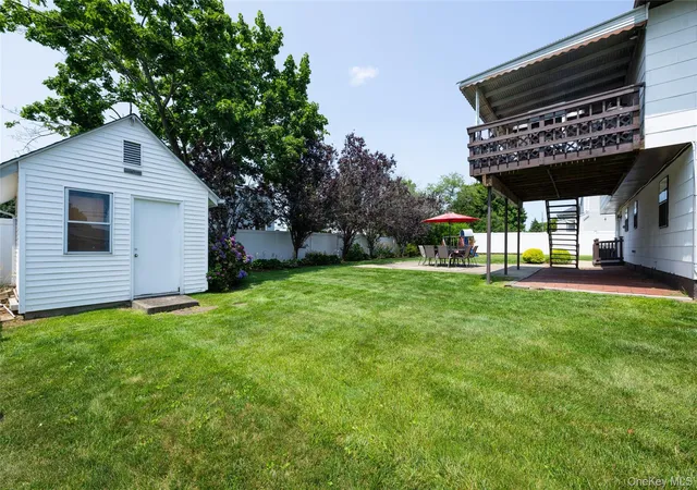 Photo 4 of Sale Pending at 36 Osceola Ave, Babylon, NY 11729 | MLS# 1032486 | Listing updated on 2026-08-25