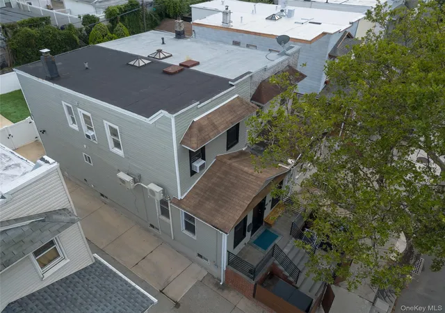 Photo 3 of Sale Pending at 15038 Grand Central Pkwy, New York, NY 11432 | MLS# 1032496 | Listing updated on 2026-08-26