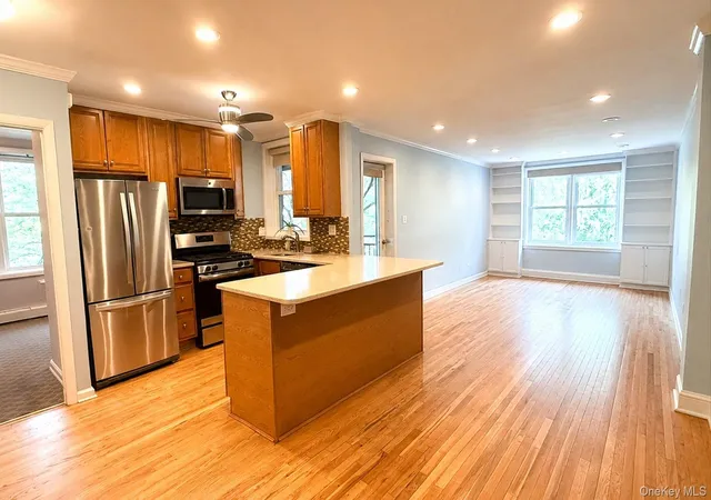 Photo 2 of Sale Pending at 42 30 Douglaston Pkwy #5L, New York, NY 11363 | MLS# 1032502 | Listing updated on 2026-08-17