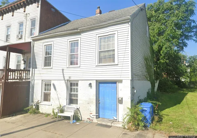 Photo 1 of Single family home for sale at 4 O'connell St, Albany, NY 12209 | MLS# 1032511 | Listing updated on 2026-07-30