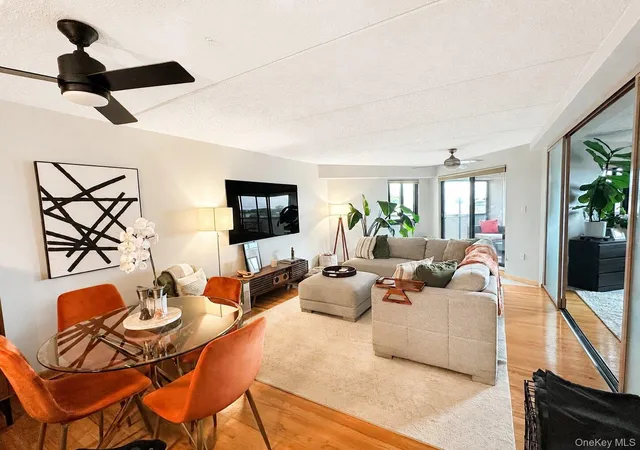 Condo for sale at 725 Miller Ave #220, Hempstead, NY 11520 | MLS# 1032516
