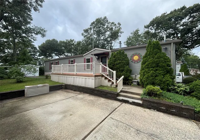 Photo 3 of Single family home for sale at 1661 Old Country Rd #84, Riverhead, NY 11901 | MLS# 1032525 | Listing updated on 2026-08-07