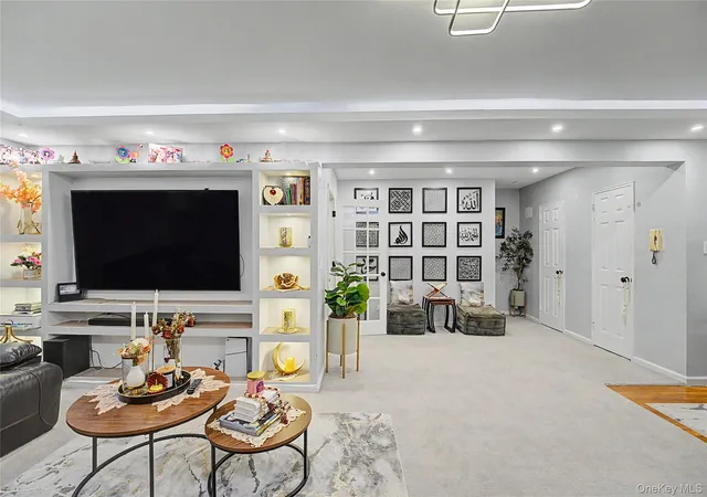 Photo 1 of Condo for sale at 226 26 Union Turnpike #2R, New York, NY 11364 | MLS# 1032528 | Listing updated on 2026-08-09