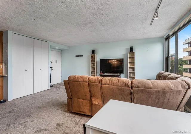 Photo 4 of House for sale at 162-10 Powells Cvs Blvd #7D, New York, NY 11357 | MLS# 1032551 | Listing updated on 2026-07-31