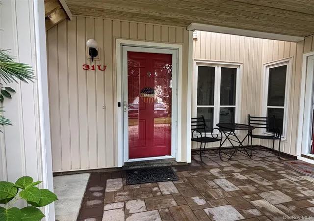 2nd image of 31 Anchor St #U, Hempstead, NY 11520 | MLS# 1032566