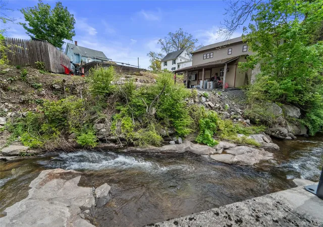 41st image of 11 Mearns Ave, Highlands, NY 10928 | MLS# 1032573