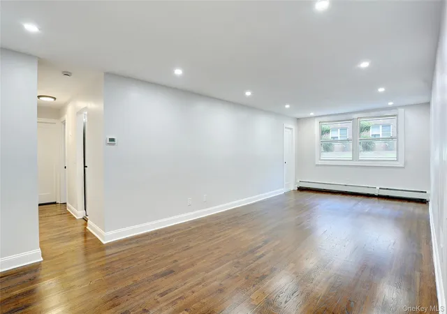 3rd image of 180 Kearsing Pkwy #B, Ramapo, NY 10952 | MLS# 1032591