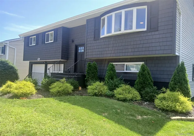 Photo 2 of Sale Pending at 807 Iris Pl, Hempstead, NY 11552 | MLS# 1032601 | Listing updated on 2026-08-28
