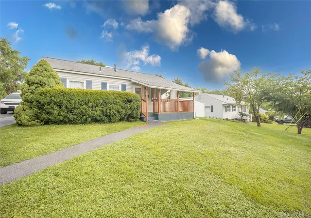 Photo 3 of Single family home for sale at 32 Peter Cooper Dr, Poughkeepsie (town), NY 12601 | MLS# 1032608 | Listing updated on 2026-09-18