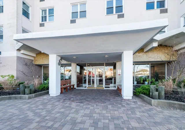 Photo 1 of Sale Pending at 522 Shore Rd #2VV, Long Beach, NY 11561 | MLS# 1032622 | Listing updated on 2026-08-29