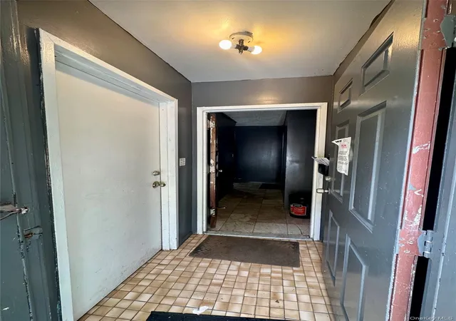 Photo 4 of House for sale at 320 E 184th Street, New York, NY 10458 | MLS# 1032627 | Listing updated on 2026-08-07