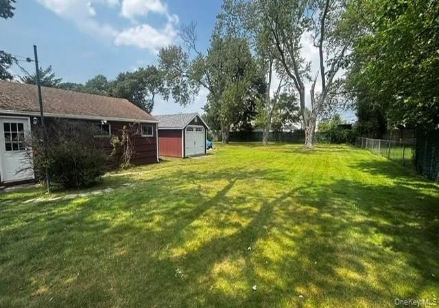 4th image of 59 Farmers Ave, Babylon, NY 11757 | MLS# 1032633