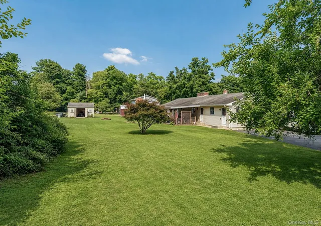 Photo 3 of Single family home for sale at 2 Schrempp Ln, Shawangunk, NY 12566 | MLS# 1032637 | Listing updated on 2026-09-02