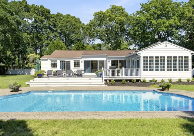 Photo 2 of Sale Pending at 129 Oneck Ln, Southampton, NY 11978 | MLS# 1032639 | Listing updated on 2026-09-15