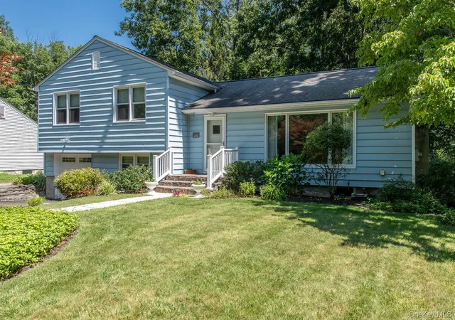 2nd image of 44 58 Homer Pl, Poughkeepsie, NY 12603 | MLS# 1032651