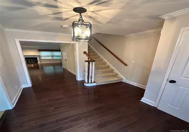Photo 3 of Sale Pending at 30 Briar Ct, Lewisboro, NY 10518 | MLS# 1032671 | Listing updated on 2026-09-21