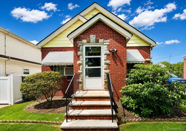 Single family home for sale at 48-40 186th Street, New York, NY 11365 | MLS# 1032675
