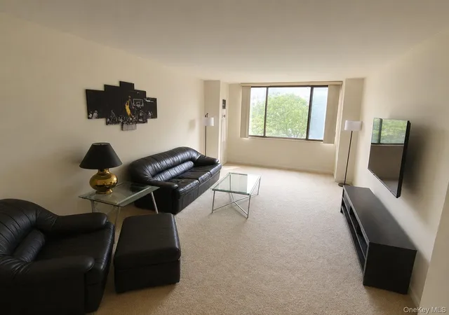 Photo 3 of House for sale at 26910 Grand Central Pkwy #4M, New York, NY 11005 | MLS# 1032707 | Listing updated on 2026-08-05