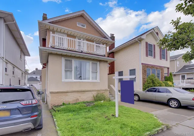 Photo 2 of Single family home for sale at 339 W Fulton St, Long Beach, NY 11561 | MLS# 1032716 | Listing updated on 2026-08-30
