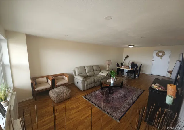 Photo 4 of Condo for sale at 666 Shore #4J, Long Beach, NY 11561 | MLS# 1032729 | Listing updated on 2026-09-04