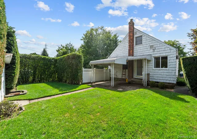 36th image of 18 Lynton Rd, North Hempstead, NY 11507 | MLS# 1032744