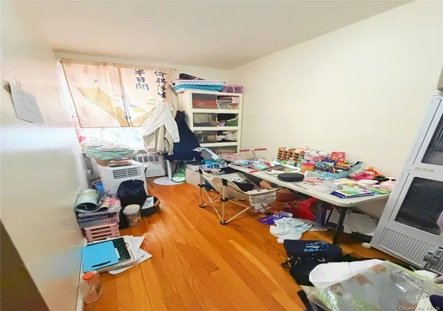 Listing Photo 4 - Condo for sale in building located at 4343 Kissena Blvd, New York, NY 11355 - Unit #502