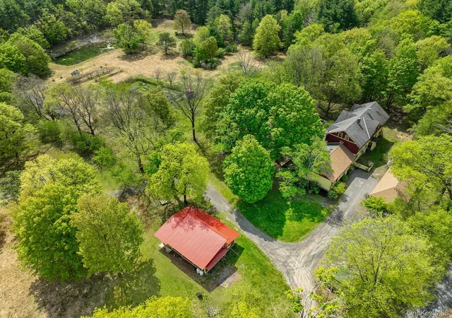 Photo 3 of Single family home for sale at 43 Augustine Rd, Saugerties, NY 12477 | MLS# 1032804 | Listing updated on 2026-08-15