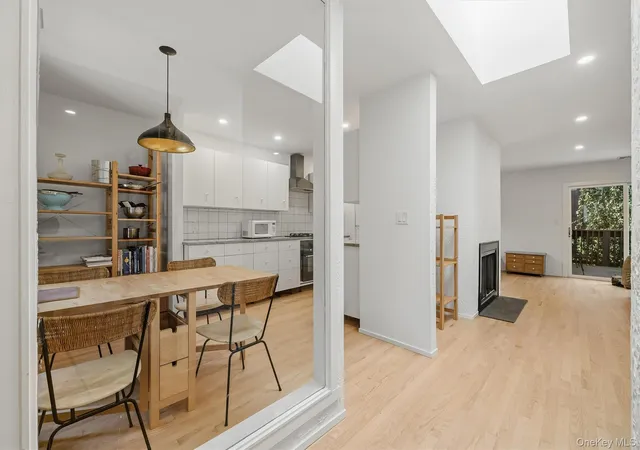 Photo 3 of Condo for sale at 231 Martling Ave, Greenburgh, NY 10591 | MLS# 1032837 | Listing updated on 2026-09-14