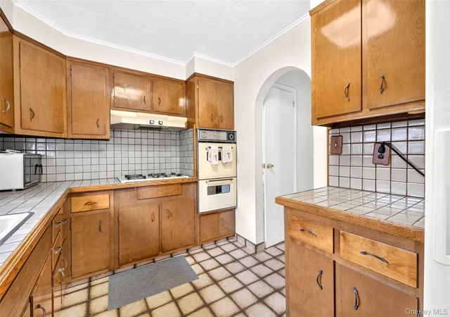 Photo 4 of Sale Pending at 168-09 29th Avenue, New York, NY 11358 | MLS# 1032847 | Listing updated on 2026-08-14