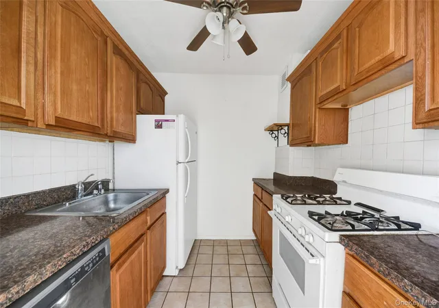3rd image of 40 S Cole Ave #1H, Ramapo, NY 10977 | MLS# 1032855