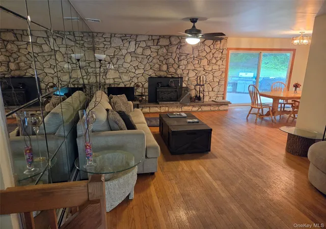 2nd image of 1248 Lakes Rd, Warwick (town), NY 10950 | MLS# 1032873