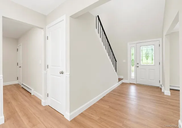 Photo 3 of Sale Pending at 11 Bates Ln, Brookhaven, NY 11961 | MLS# 1032928 | Listing updated on 2026-10-06