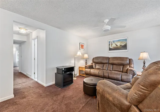 5th image of 5 Spruce Ridge Dr, Fishkill, NY 12524 | MLS# 1032937