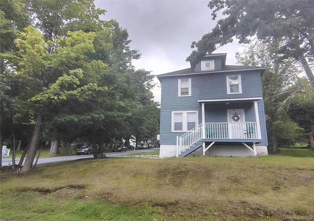 Photo 5 of Single family home for sale at 12 Emma St, Liberty, NY 12754 | MLS# 1032950 | Listing updated on 2026-08-01