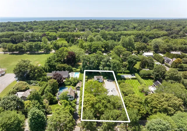 5th image of 93 Buell Ln, East Hampton, NY 11937 | MLS# 1032960