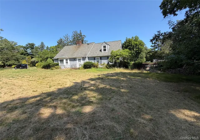 Photo 2 of Sale Pending at 2212 Route 106, Oyster Bay, NY 11791 | MLS# 1032974 | Listing updated on 2026-08-15
