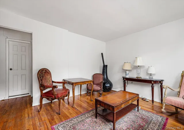 Photo 3 of Single family home for sale at 307 Old Country Rd, Huntington, NY 11747 | MLS# 1032983 | Listing updated on 2026-09-28