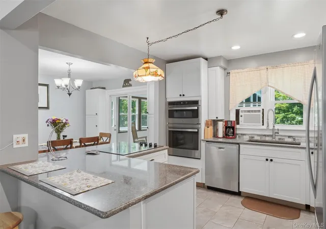 Photo 3 of Single family home for sale at 12 Talbot Dr, Pleasant Valley, NY 12569 | MLS# 1033002 | Listing updated on 2026-09-27