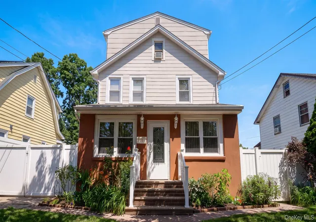 1st image of 681 Stowe Ave, Hempstead, NY 11510 | MLS# 1033014