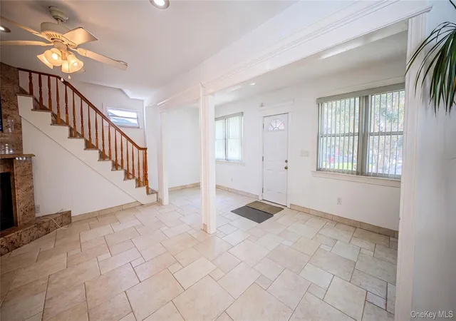 Photo 4 of Sale Pending at 681 Stowe Ave, Hempstead, NY 11510 | MLS# 1033014 | Listing updated on 2026-09-03
