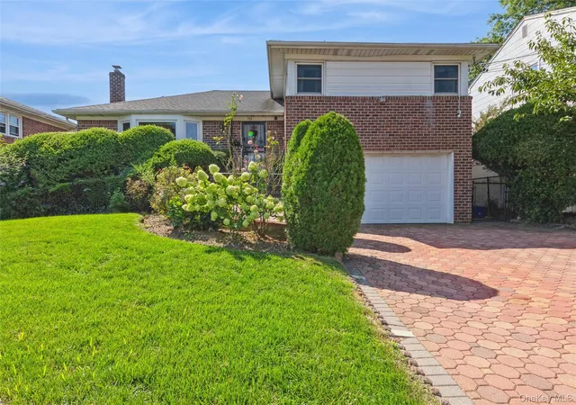 Photo 2 of Single family home for sale at 786 E Carl Ave, Hempstead, NY 11510 | MLS# 1033017 | Listing updated on 2026-09-08