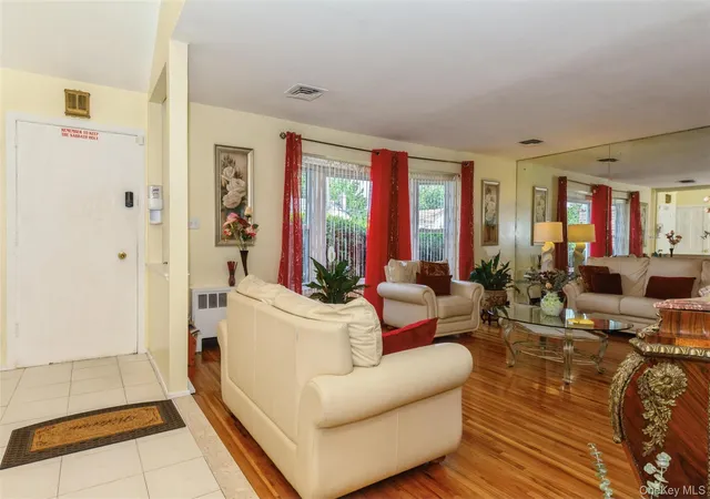 Photo 3 of Sale Pending at 786 E Carl Ave, Hempstead, NY 11510 | MLS# 1033017 | Listing updated on 2026-10-09