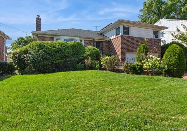 Photo 41 of Single family home for sale at 786 E Carl Ave, Hempstead, NY 11510 | MLS# 1033017 | Listing updated on 2026-09-08