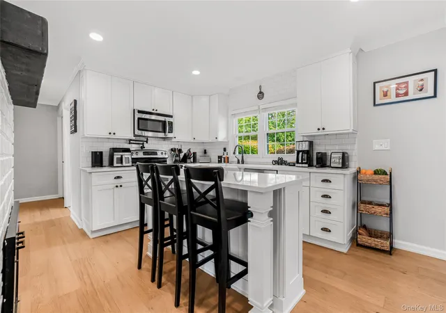 Photo 3 of Single family home for sale at 93 Duckpond Dr N, Hempstead, NY 11793 | MLS# 1033021 | Listing updated on 2026-09-05