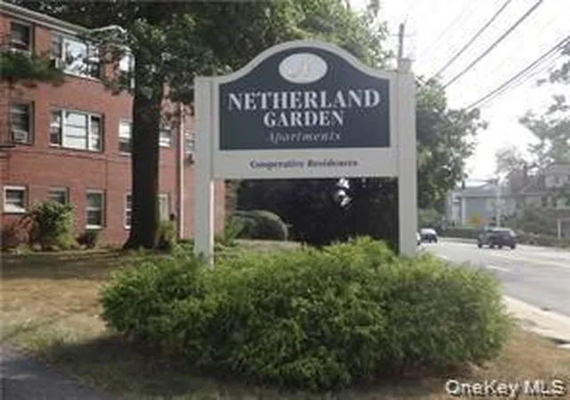 Listing Photo 2 - Condo for sale in building located at 205 W Post Rd, White Plains, NY 10606 - Unit #E2H
