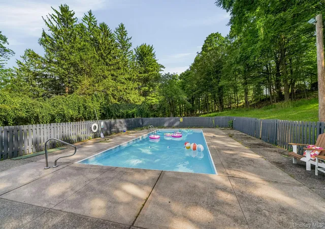 Photo 3 of Single family home for sale at 412 Old Monticello Rd, Liberty, NY 12754 | MLS# 1033049 | Listing updated on 2026-08-07