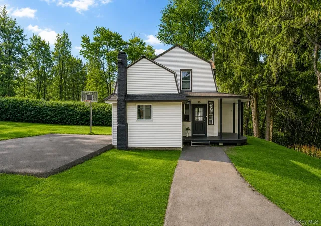Photo 4 of Single family home for sale at 412 Old Monticello Rd, Liberty, NY 12754 | MLS# 1033049 | Listing updated on 2026-10-09