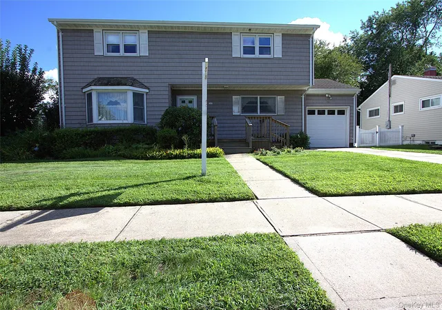 Single family home for sale at 46 Margaret Dr E, Oyster Bay, NY 11803 | MLS# 1033051