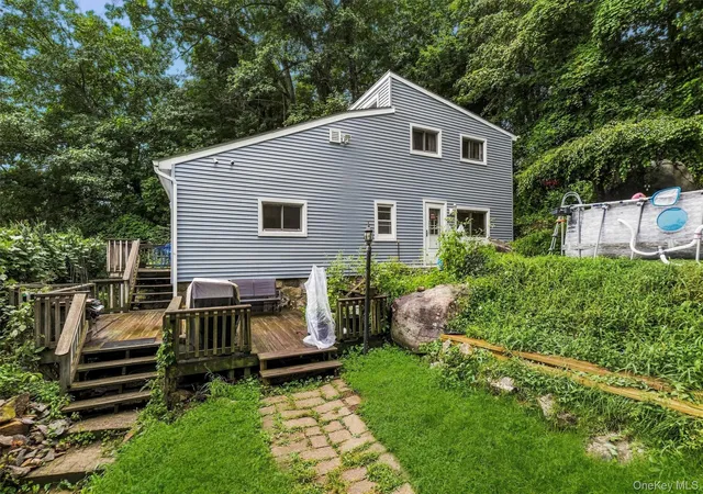 Photo 3 of Single family home for sale at 256 Haviland Dr, Patterson, NY 12563 | MLS# 1033052 | Listing updated on 2026-09-17