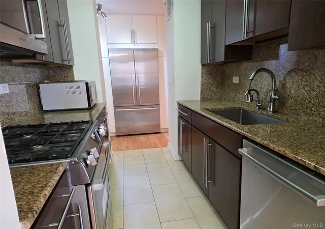 Photo 1 of Sale Pending at 17-85 215 Street #6G, New York, NY 11360 | MLS# 1033063 | Listing updated on 2026-09-17